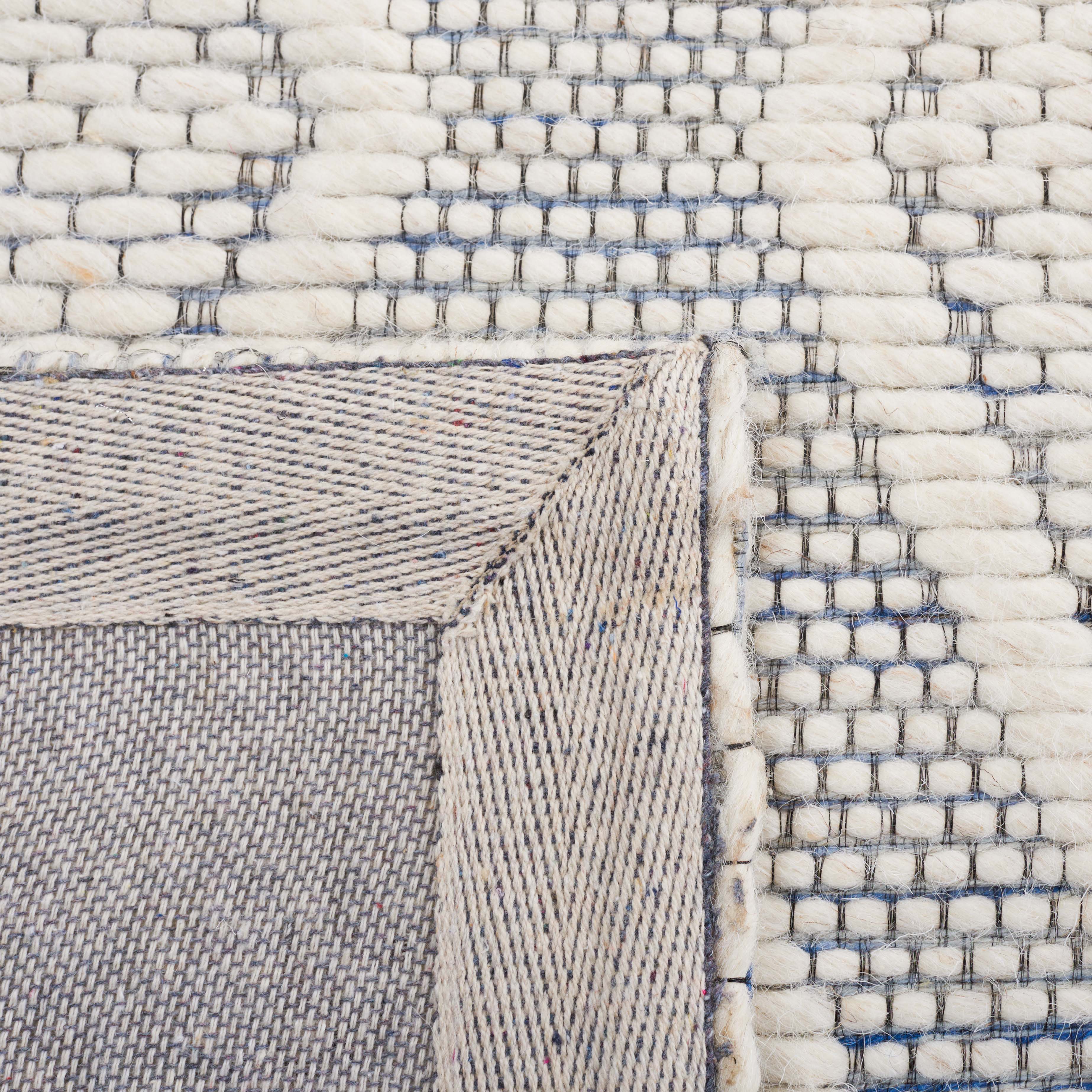 Safavieh Marbella 326 Rug, MRB326 - Navy / Ivory