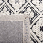 Safavieh Marbella 328 Rug, MRB328 - Black / Ivory