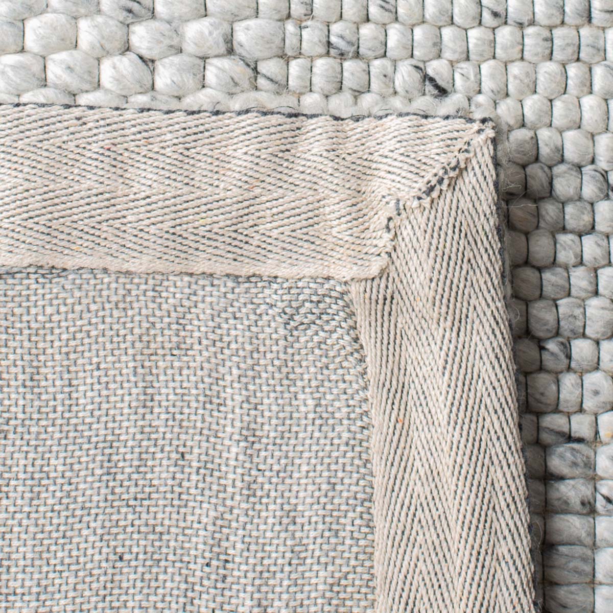 Safavieh Marbella 393 Rug, MRB393 - Light Grey