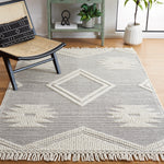 Safavieh Marbella 477 Rug, MRB477 - Ivory / Black