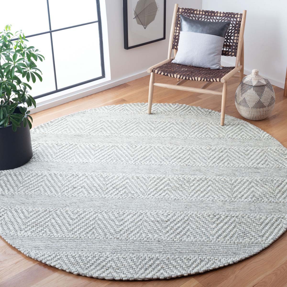 Safavieh Marbella 554 Rug, MRB554 - Beige / Light Grey