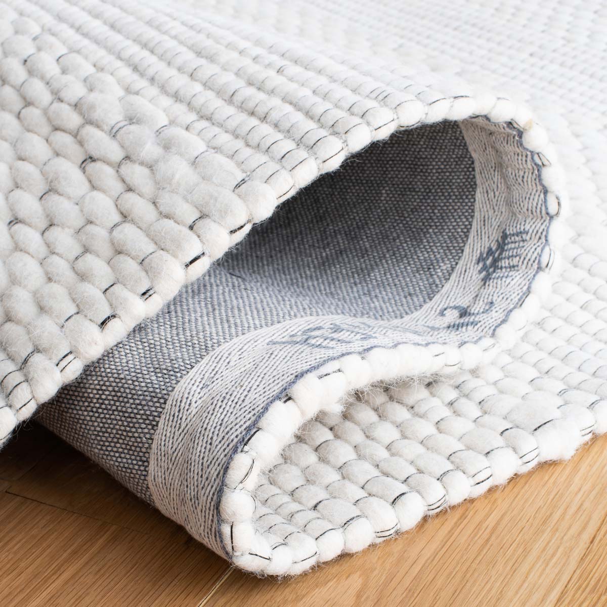 Safavieh Marbella 556 Rug, MRB556 - Ivory