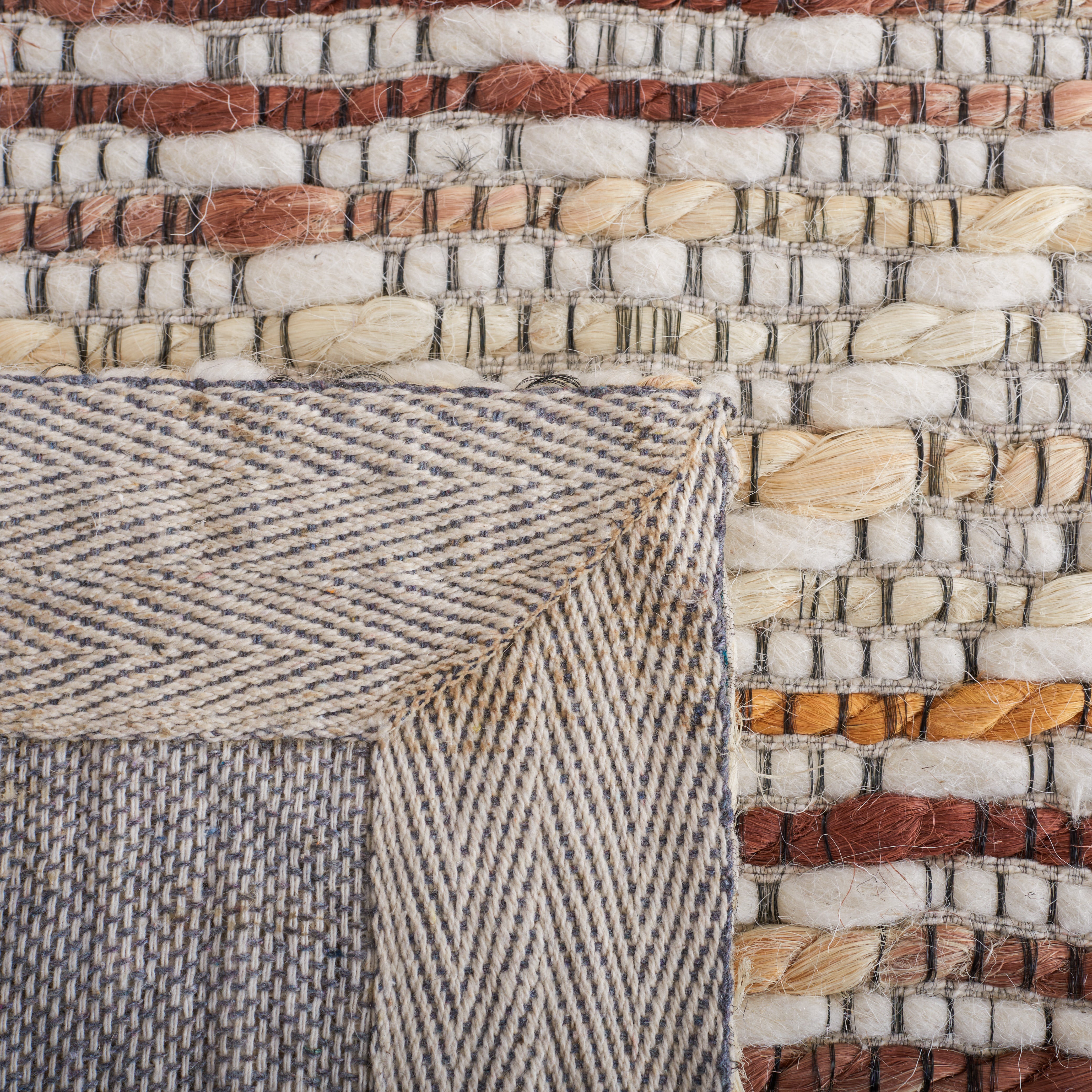 Safavieh Marbella 907 Rug, MRB907 - Ivory / Dark Brown