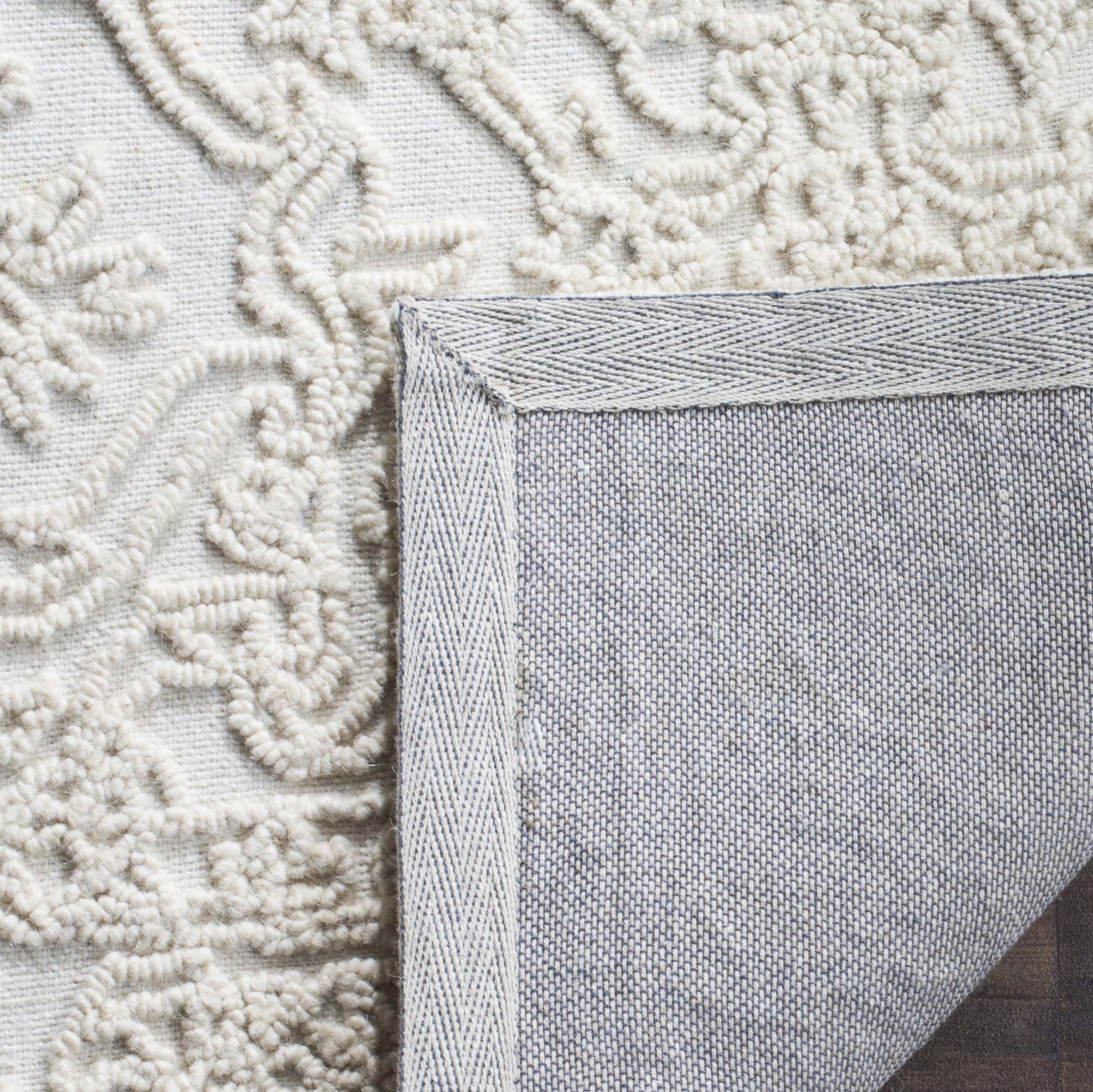 Martha Stewart 3512 Rug, MSR3512 - Ivory