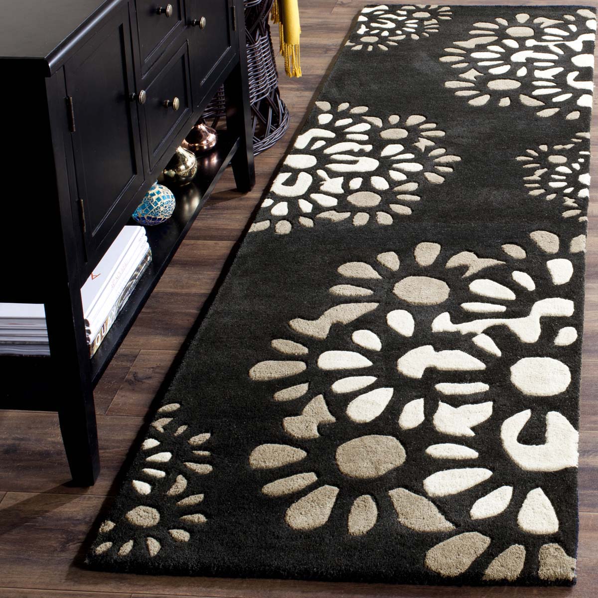 Martha Stewart 4730 Rug, MSR4730 - Silhouette