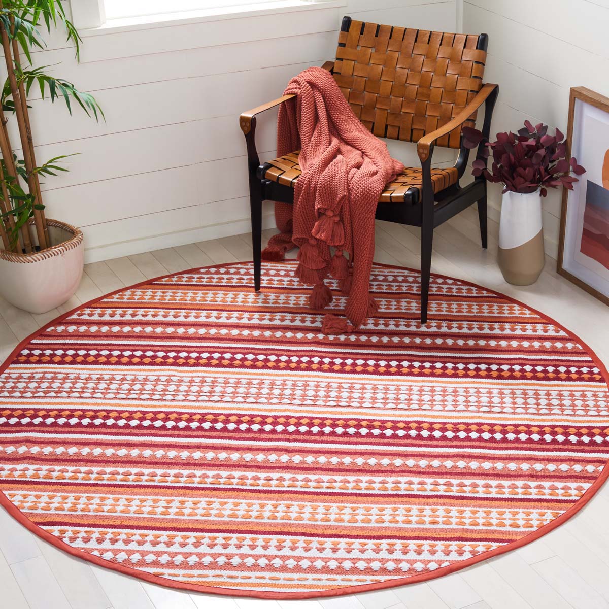 Safavieh Montauk 451 Rug, MTK451 - Orange / Ivory