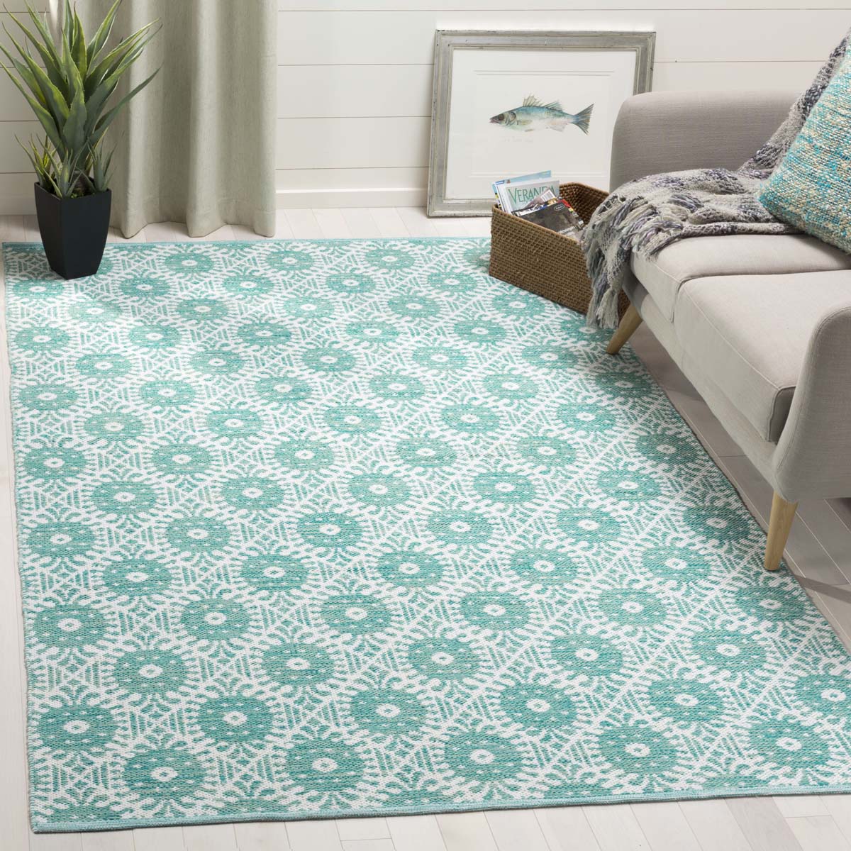 Safavieh Montauk 612 Rug, MTK612 - Aqua / Ivory