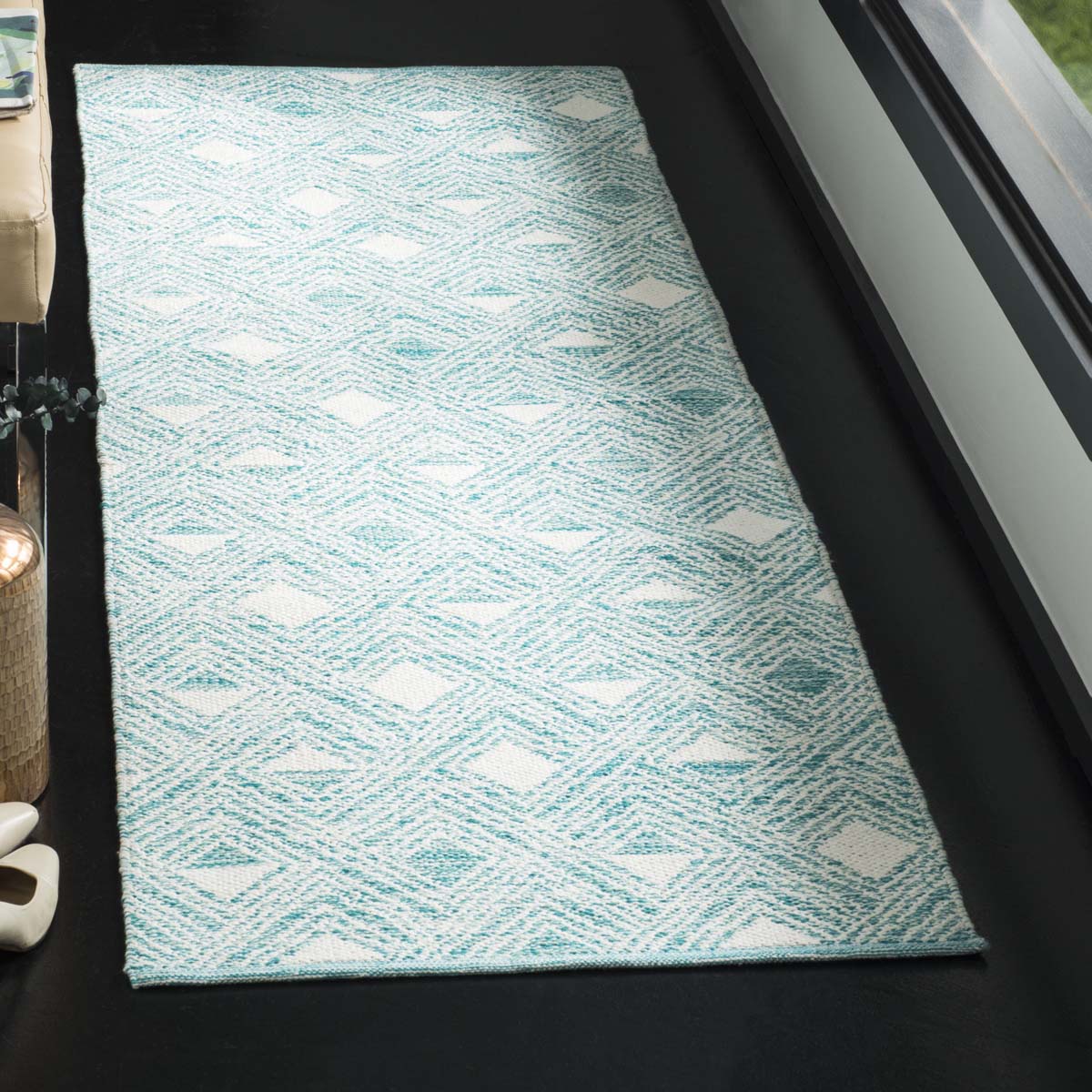 Safavieh Montauk 614 Rug, MTK614 - Aqua / Ivory