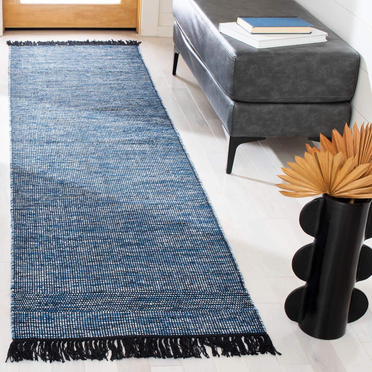 Safavieh Montauk 620 Rug, MTK620 - Blue / Black