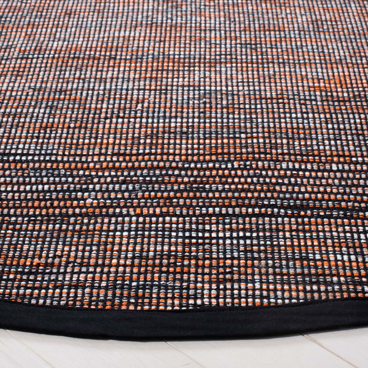 Safavieh Montauk 620 Rug, MTK620 - Orange / Black