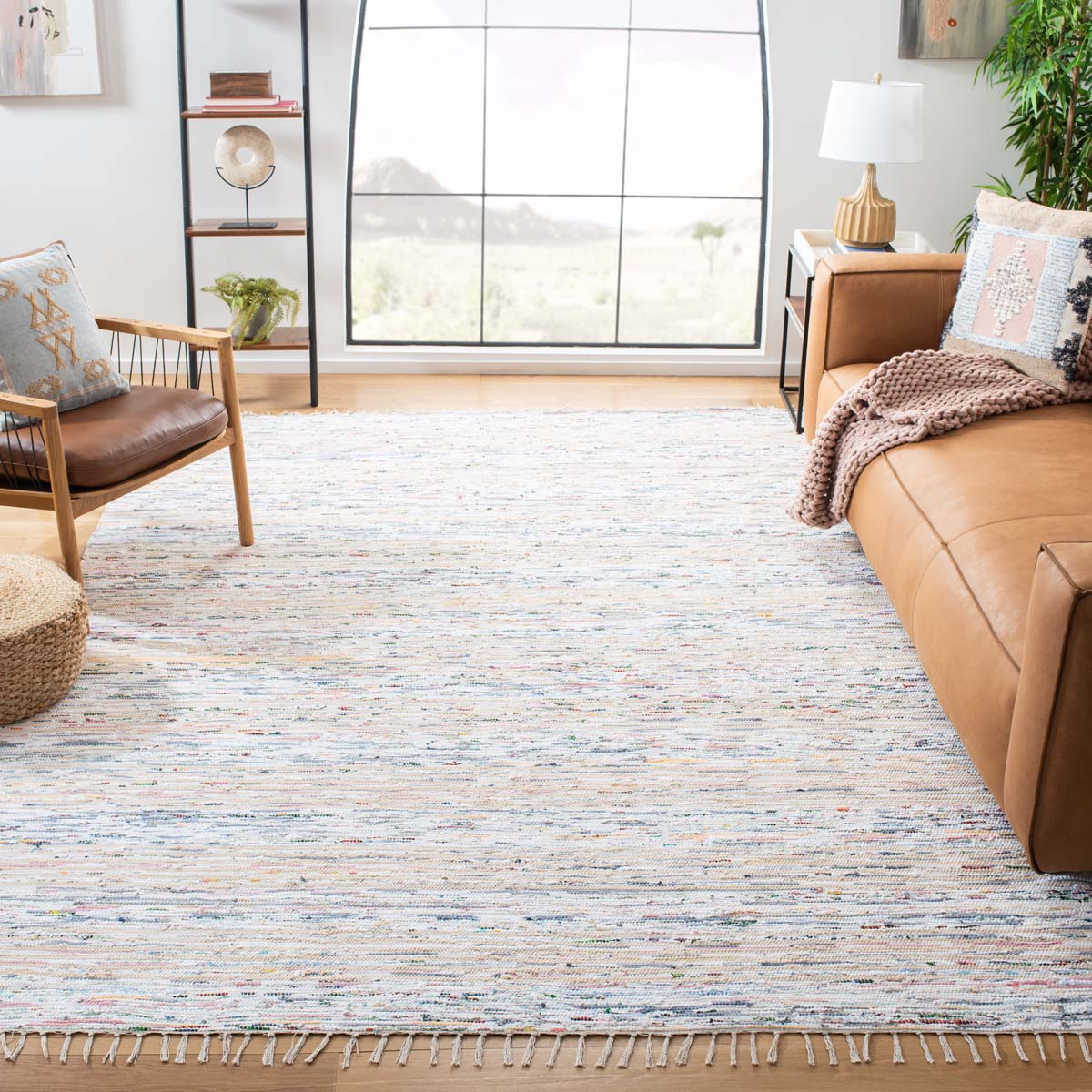 Safavieh Montauk 625 Rug, MTK625 - Beige / Ivory
