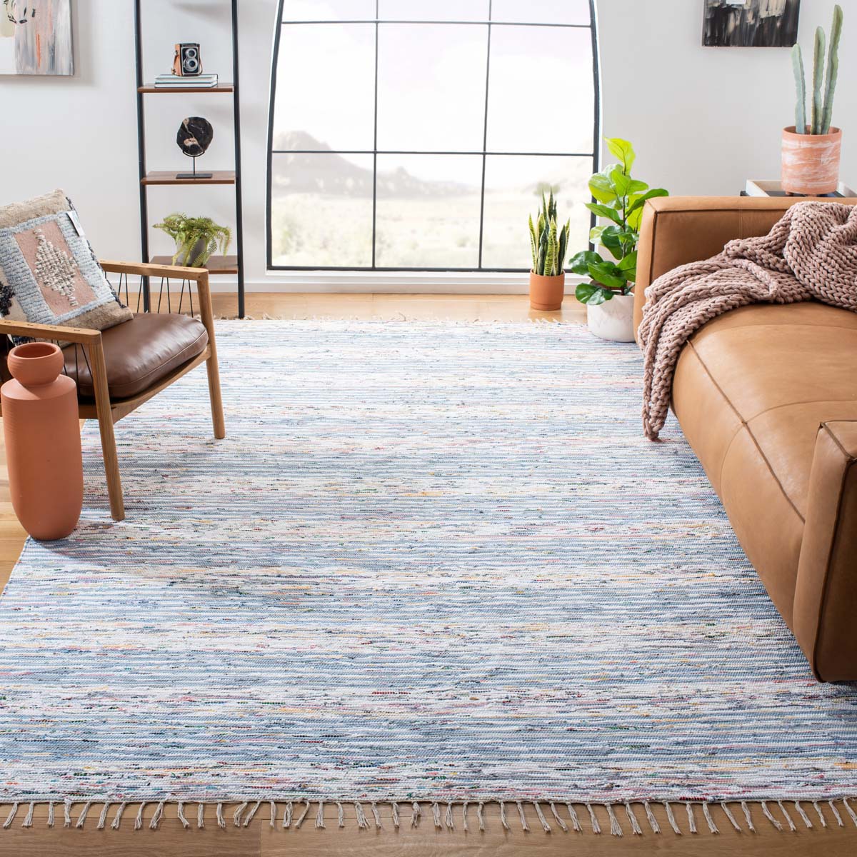 Safavieh Montauk 625 Rug, MTK625 - Blue / Ivory