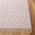 Safavieh Montauk 652 Rug, MTK652 - Pink / Ivory