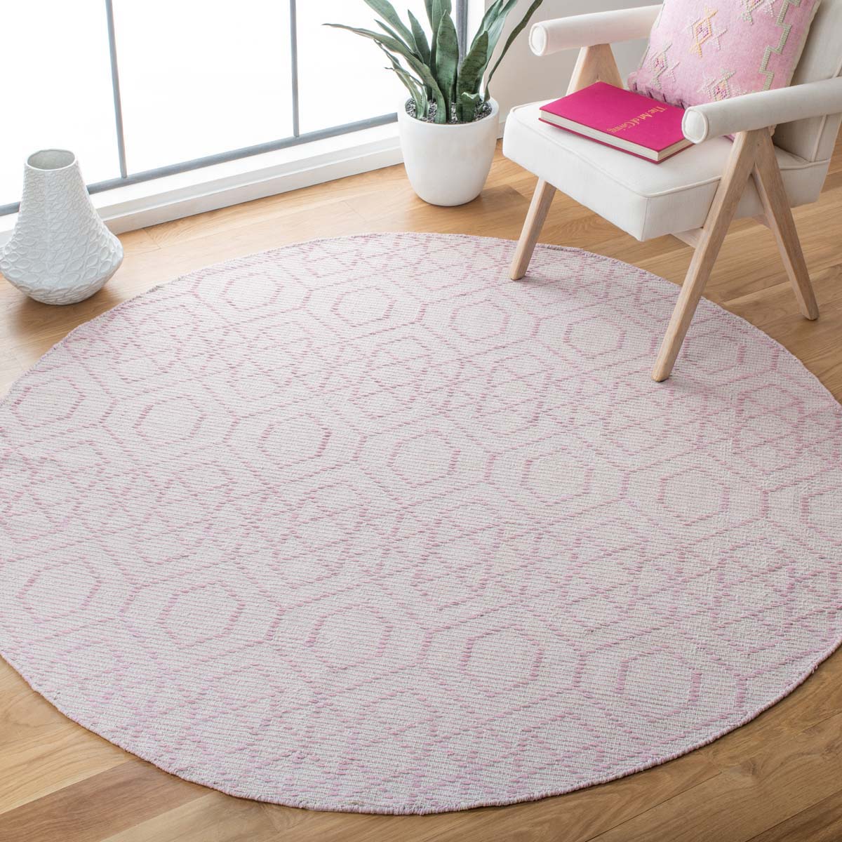 Safavieh Montauk 652 Rug, MTK652 - Pink / Ivory