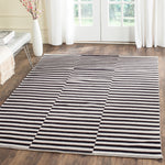 Safavieh Montauk 715 Rug, MTK715 - Ivory / Black