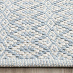 Safavieh Montauk 716 Rug, MTK716 - Ivory / Light Blue
