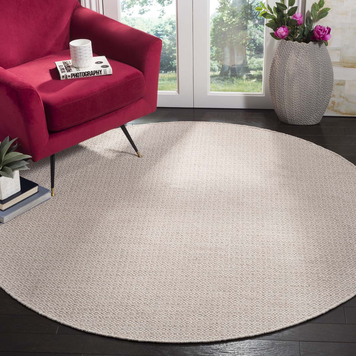 Safavieh Montauk 717 Rug, MTK717 - Ivory / Beige