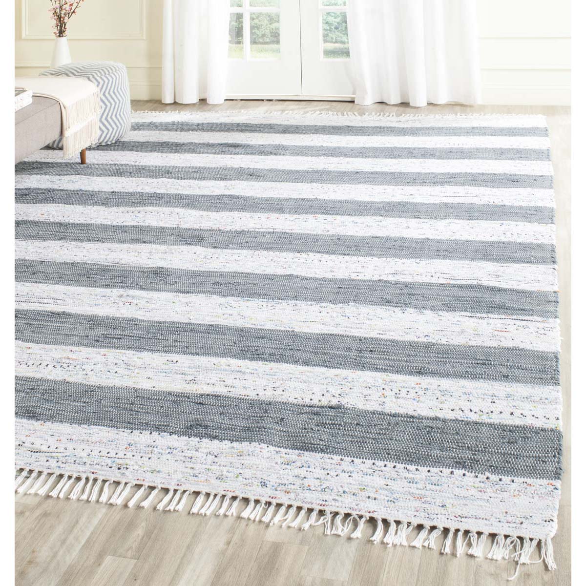 Safavieh Montauk 720 Rug, MTK720 - Ivory / Grey