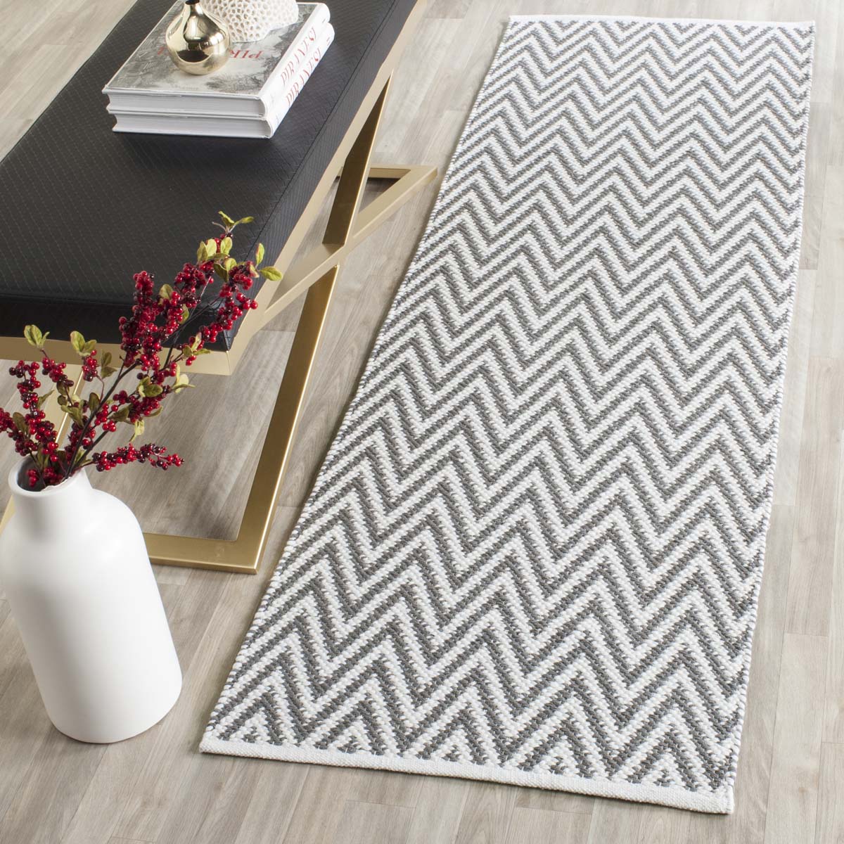 Safavieh Montauk 812 Rug, MTK812 - Grey / Ivory