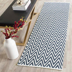 Safavieh Montauk 812 Rug, MTK812 - Navy / Ivory