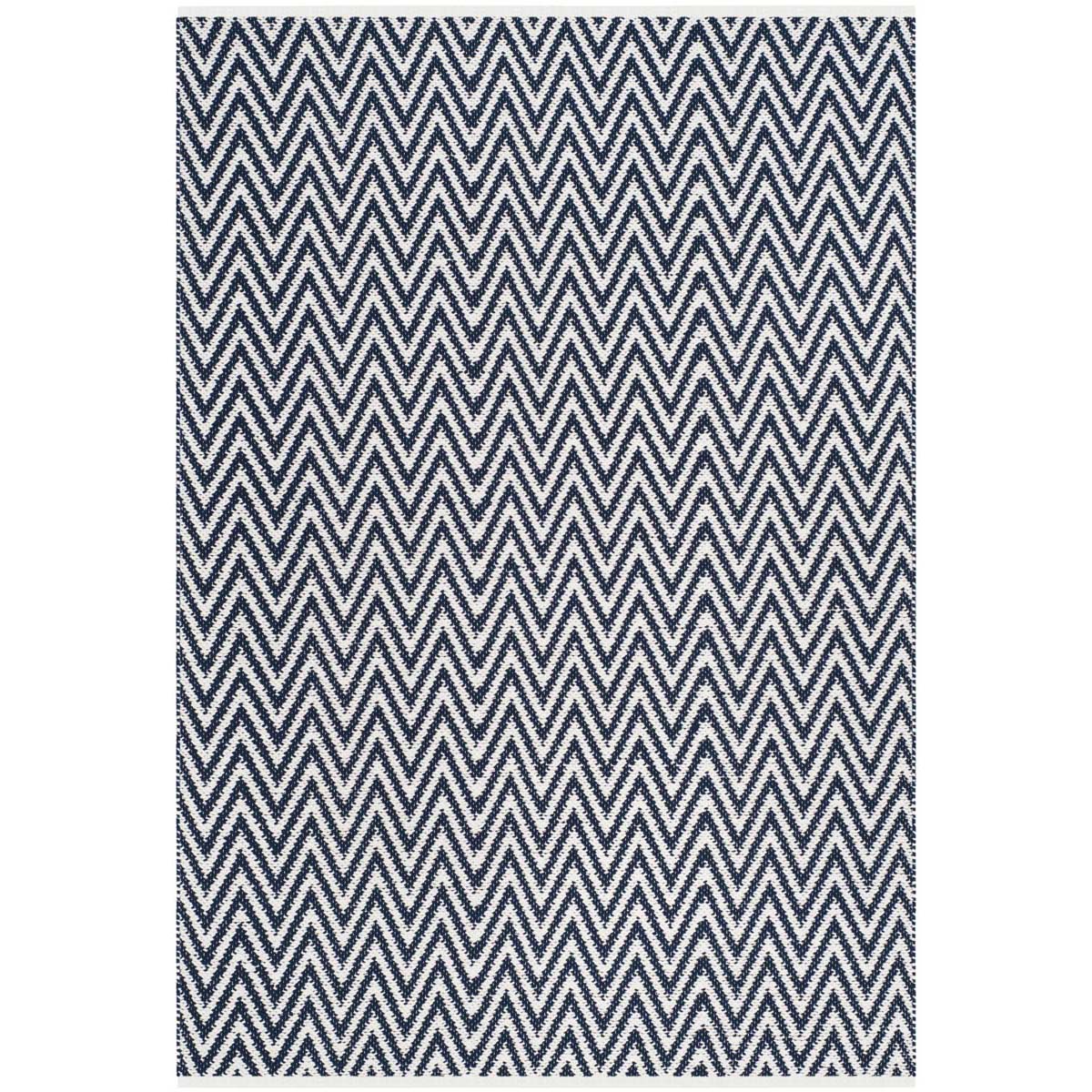 Safavieh Montauk 812 Rug, MTK812 - Navy / Ivory