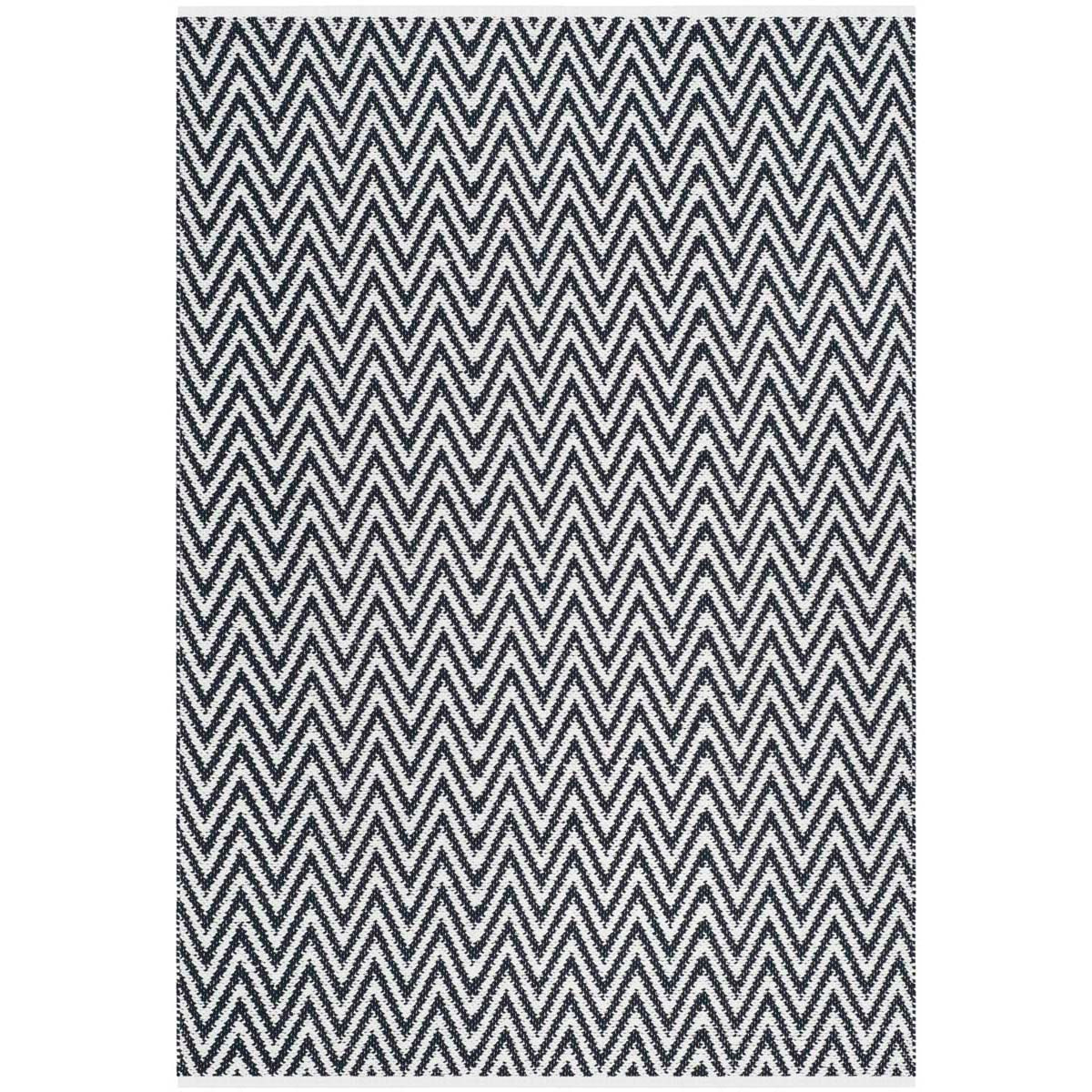Safavieh Montauk 812 Rug, MTK812 - Black / Ivory