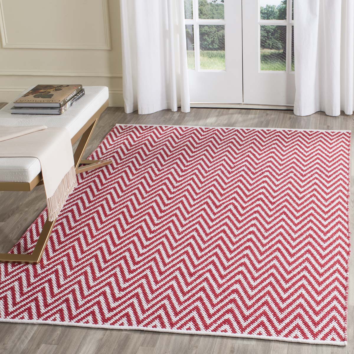 Safavieh Montauk 812 Rug, MTK812 - Red / Ivory