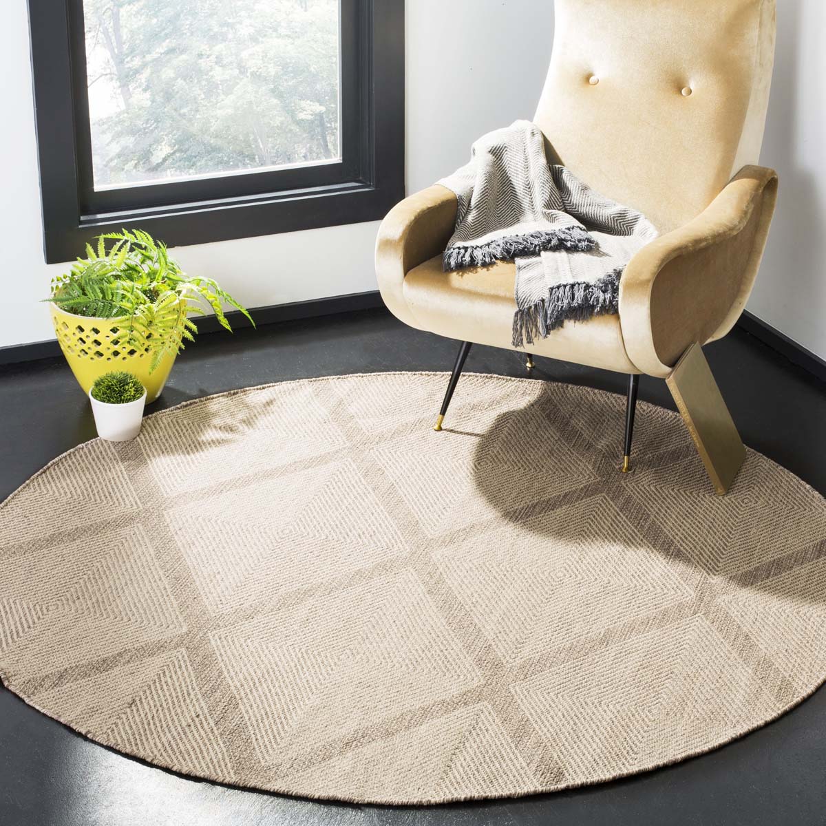 Safavieh Montauk 821 Rug, MTK821 - Grey