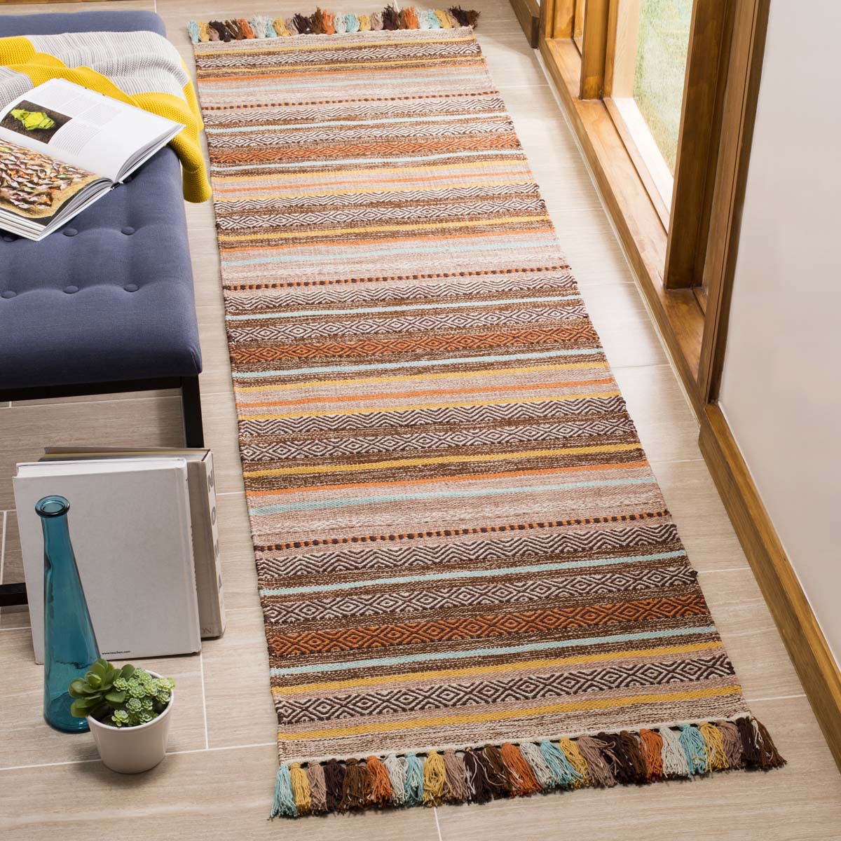Safavieh Montauk 901 Rug, MTK901 - Brown / Multi