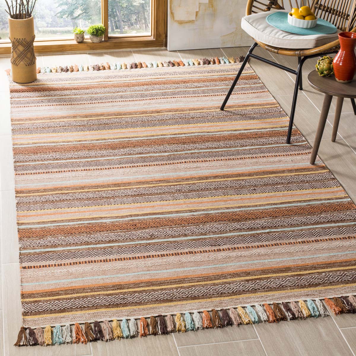Safavieh Montauk 901 Rug, MTK901 - Brown / Multi