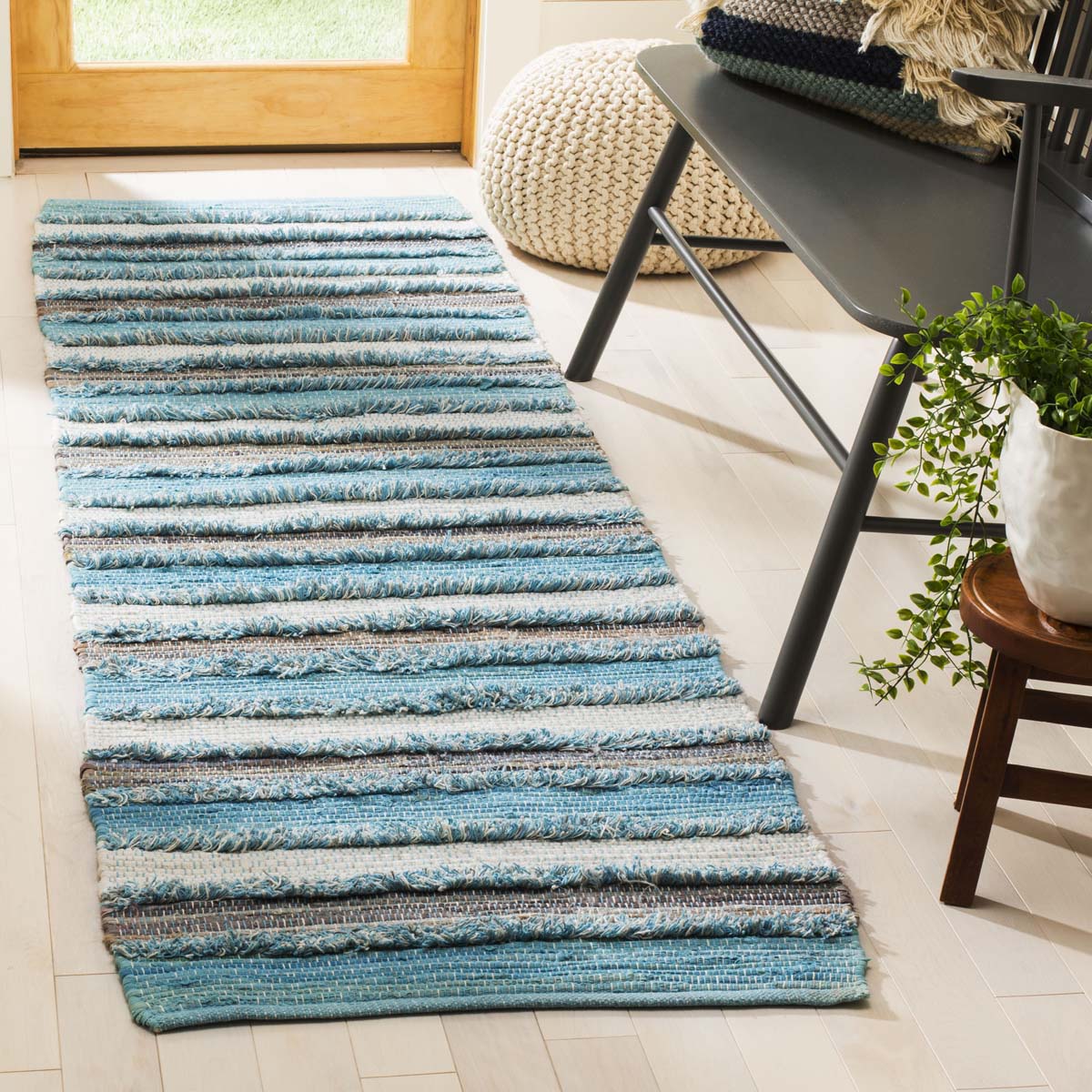 Safavieh Montauk 951 Rug, MTK951 - Aqua / Multi