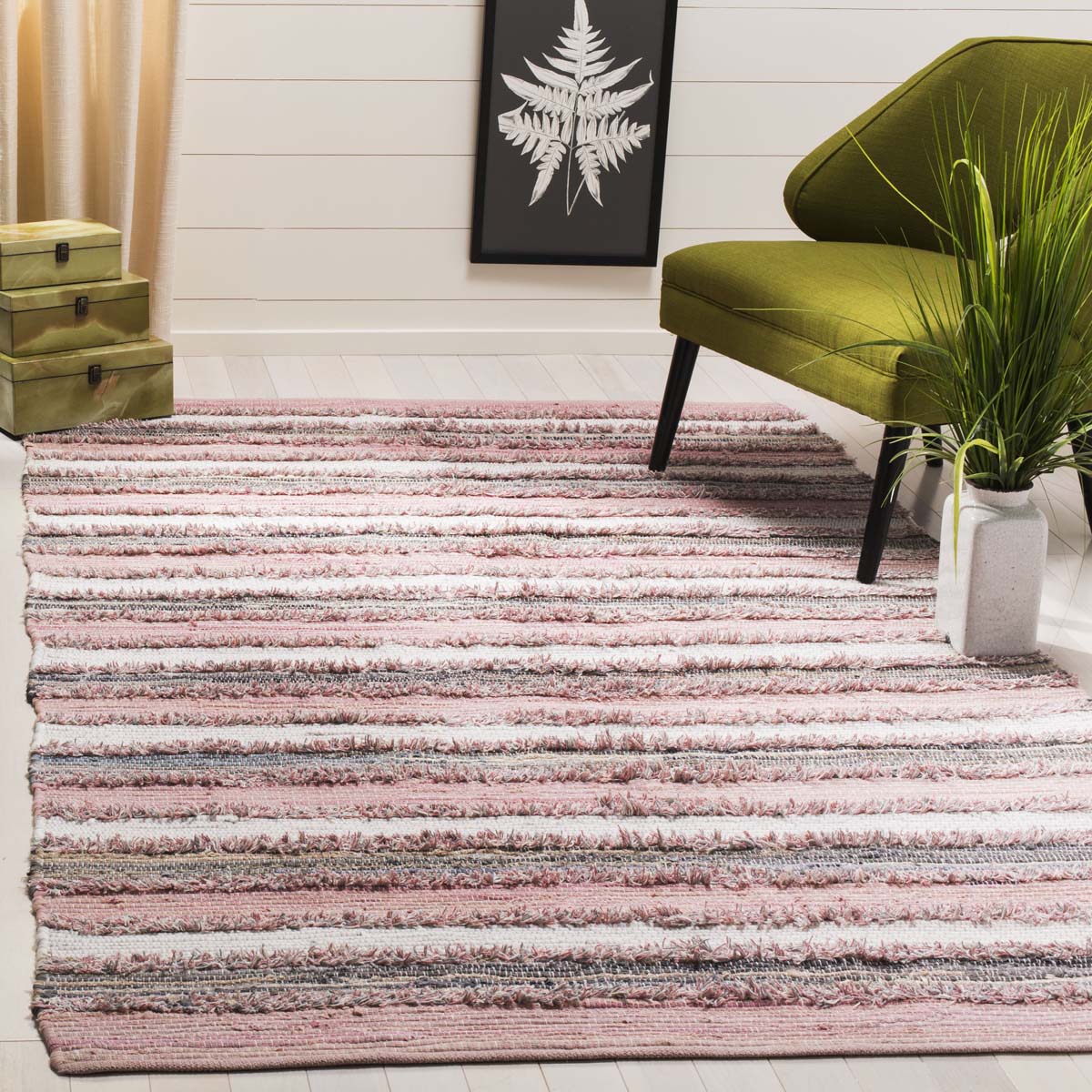 Safavieh Montauk 951 Rug, MTK951 - Pink / Multi