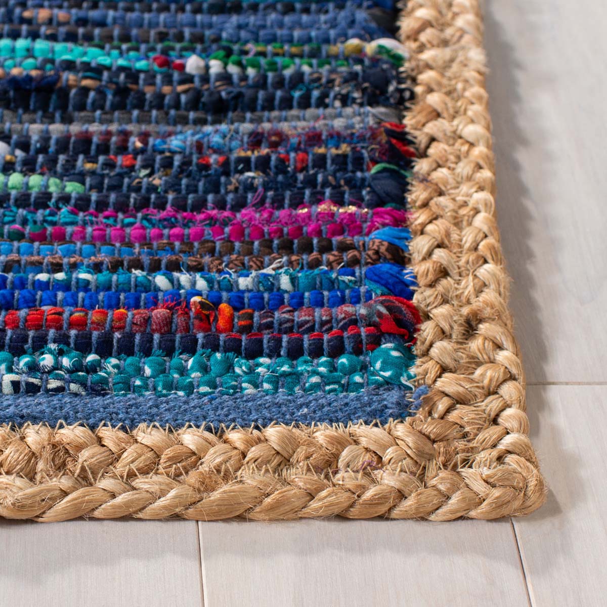 Safavieh Montauk 960 Rug, MTK960 - Blue / Natural