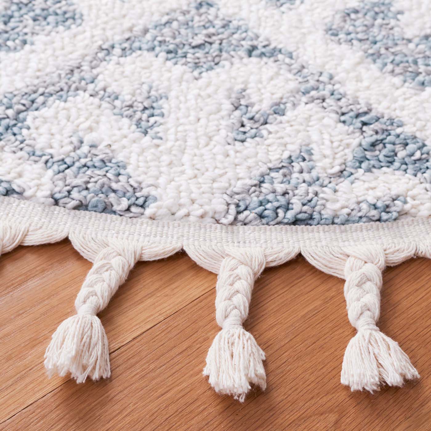 Safavieh Moroccan Tassel Shag 652 Rug, MTS652 - Teal / Ivory