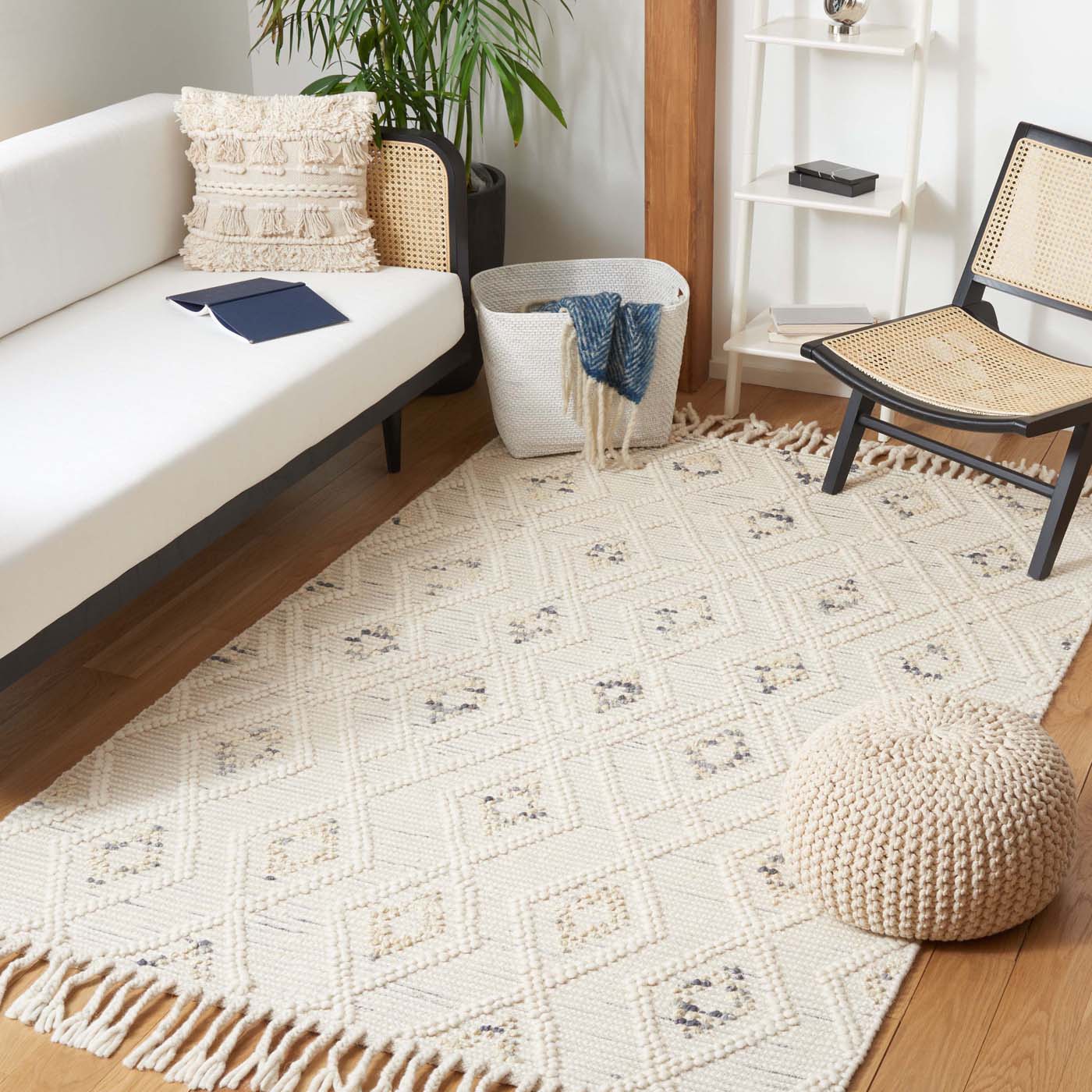 Safavieh Natura 181 Rug, NAT181 - IVORY / GREY