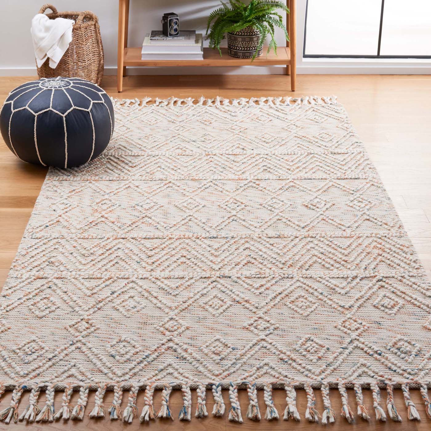 Safavieh Natura 186 Rug, NAT186 - IVORY / BLUE