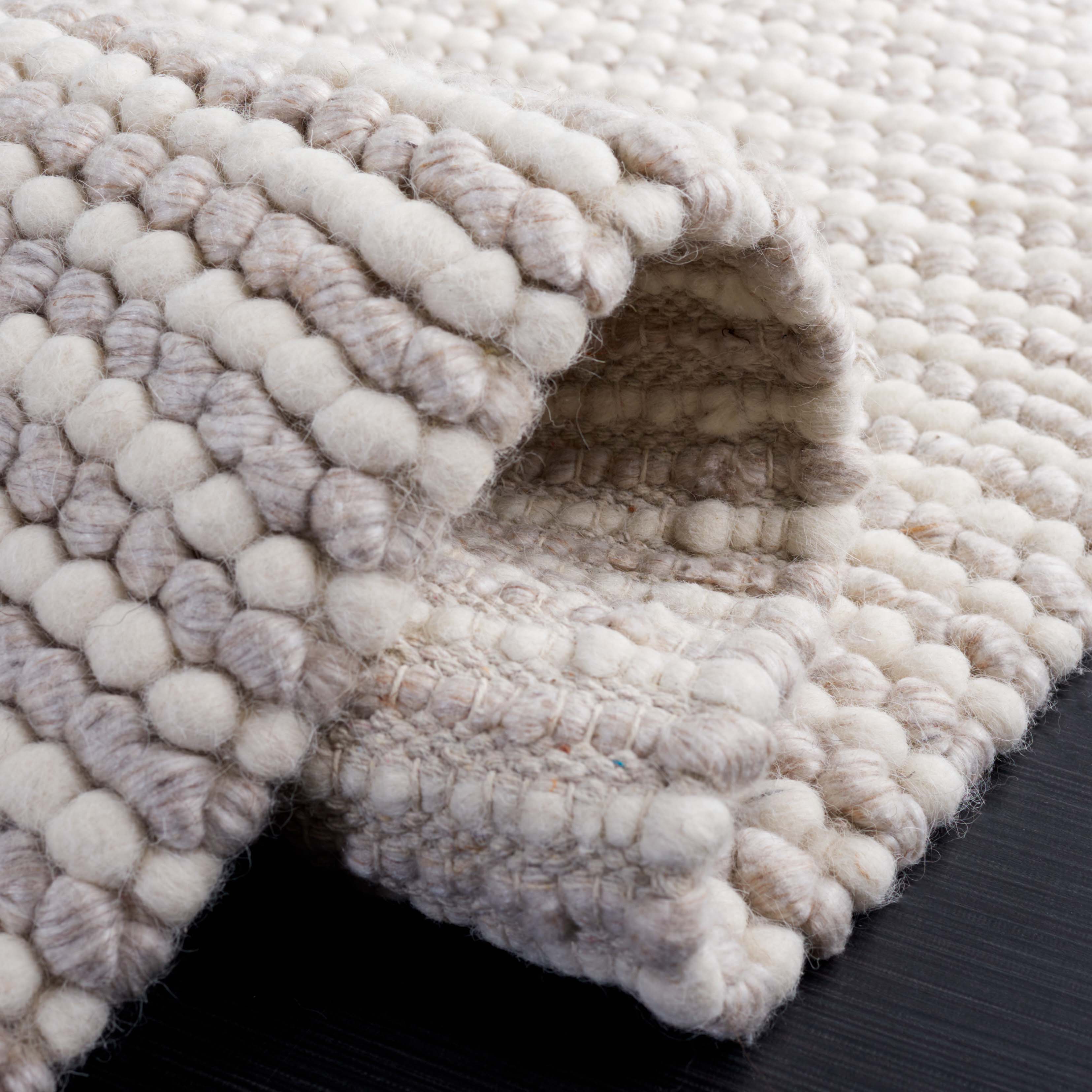 Safavieh Natura 220 Rug, NAT220 - IVORY / BEIGE