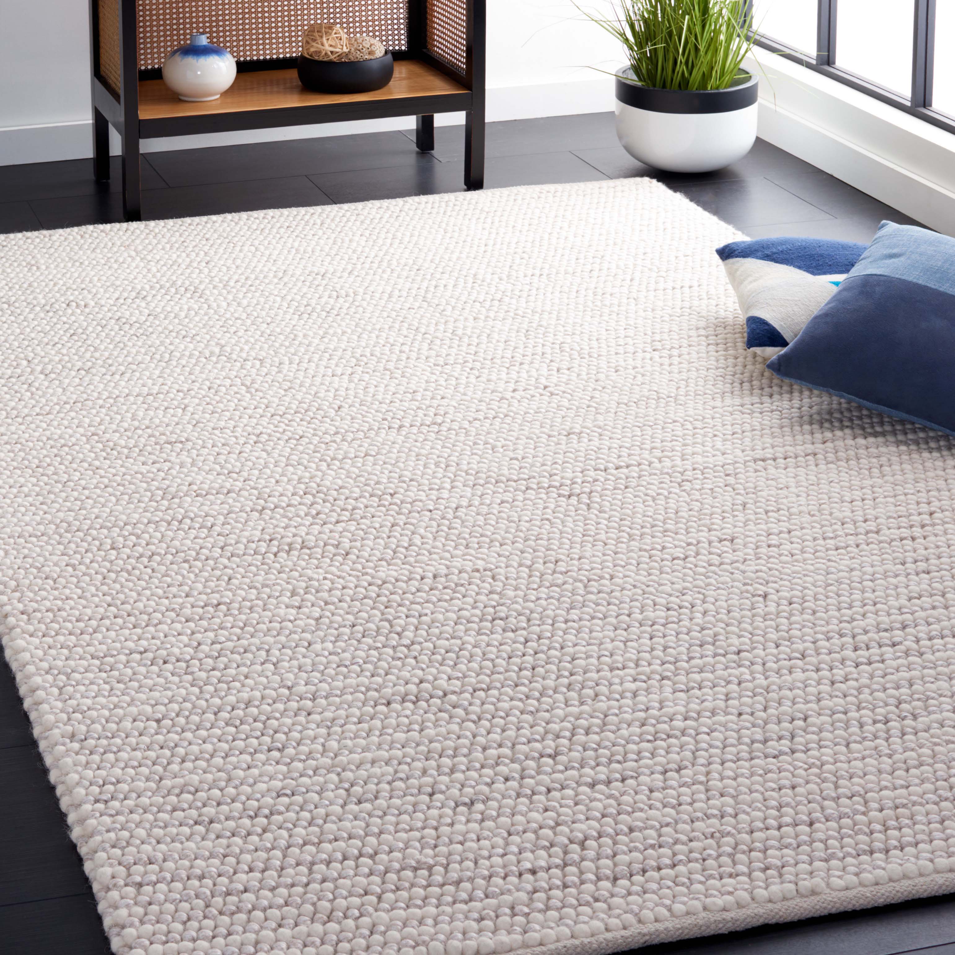 Safavieh Natura 220 Rug, NAT220 - IVORY / BEIGE