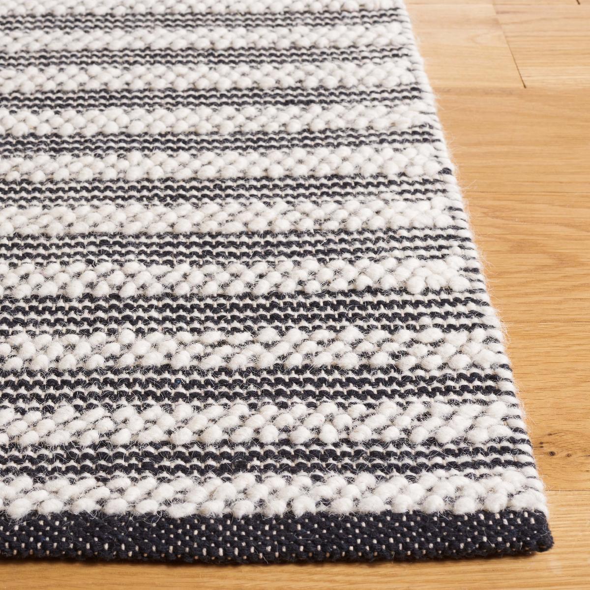 Safavieh Natura 227 Rug, NAT227 - IVORY / BLACK