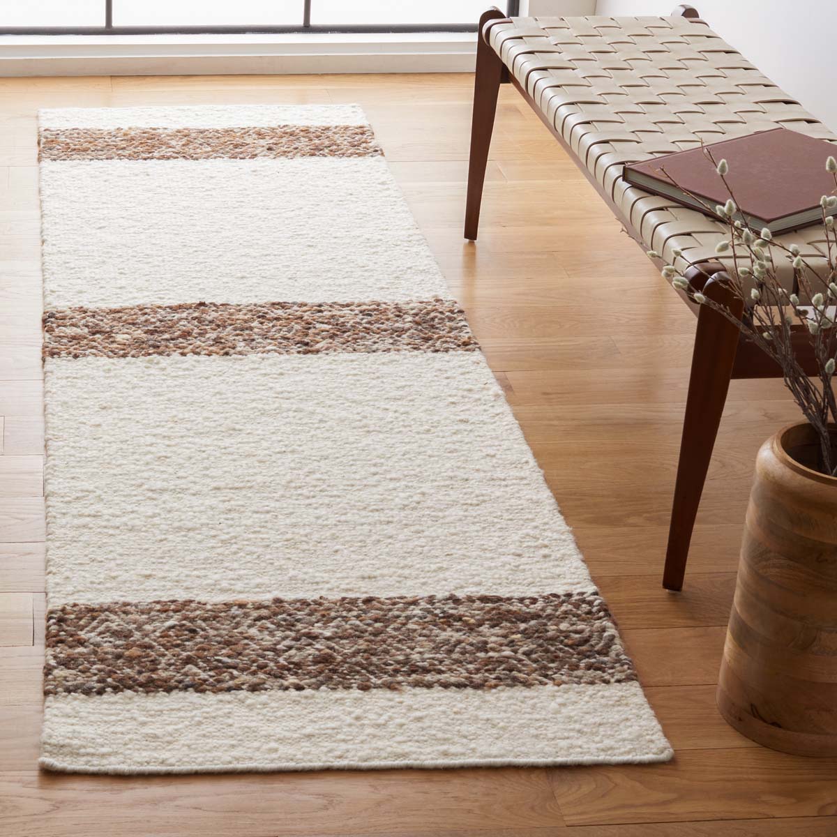 Safavieh Natura 321 Rug, NAT321 - IVORY / BROWN
