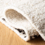 Safavieh Natura 328 Rug, NAT328 - BLACK / IVORY