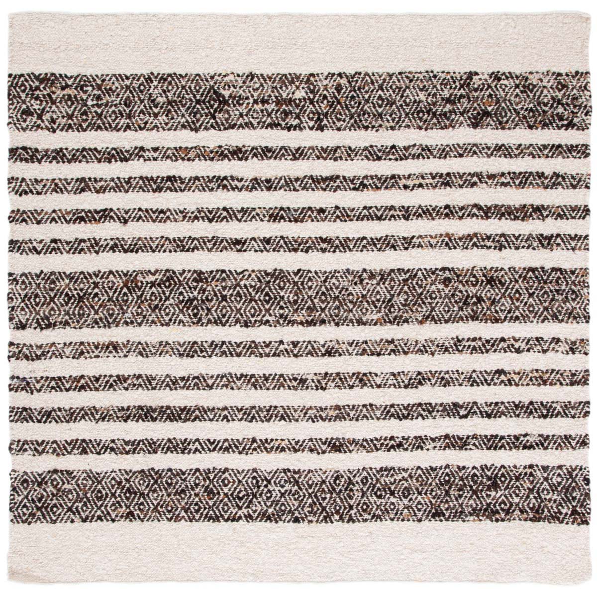 Safavieh Natura 329 Rug, NAT329 - BLACK / IVORY