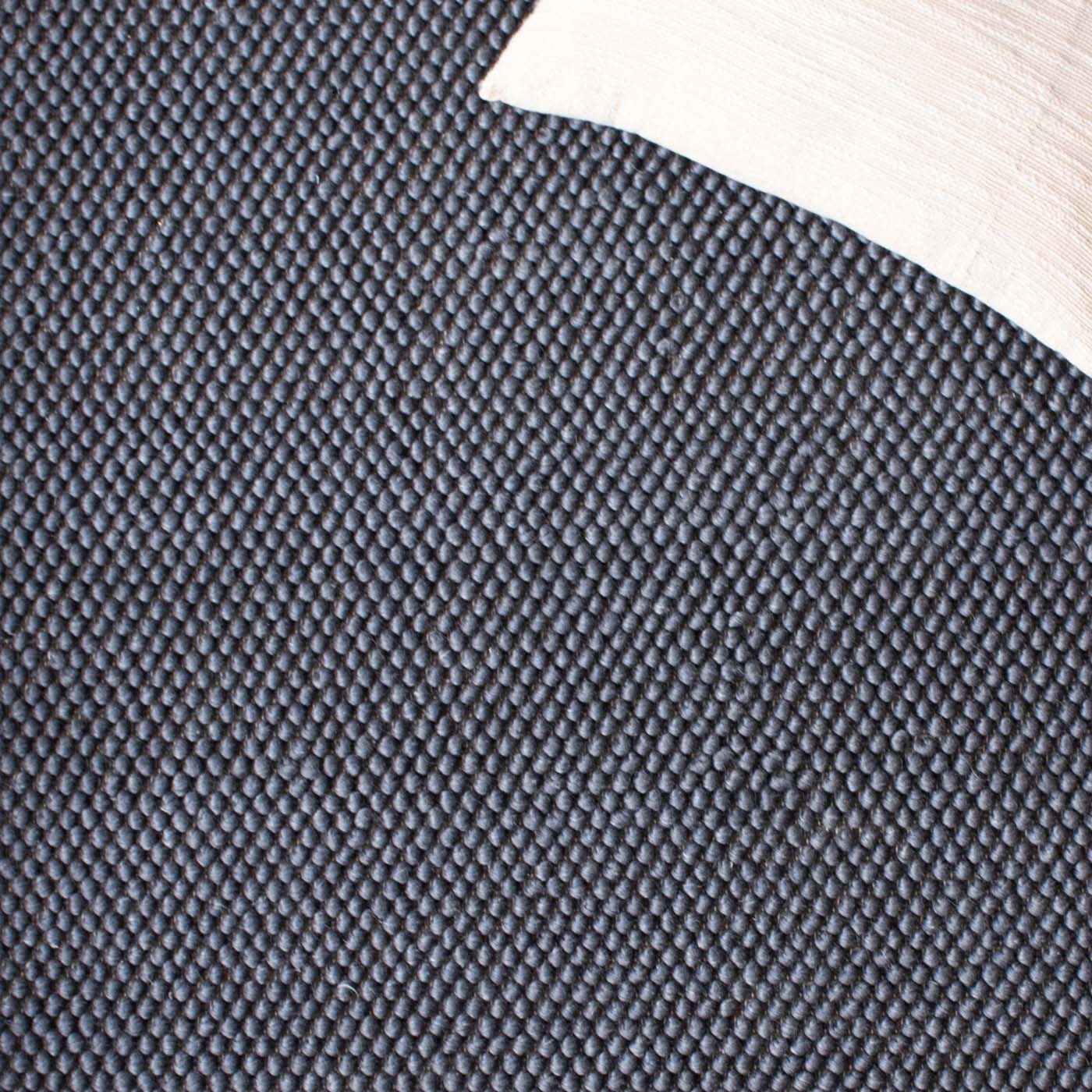Safavieh Natura 425 Rug, NAT425 - DARK GREY
