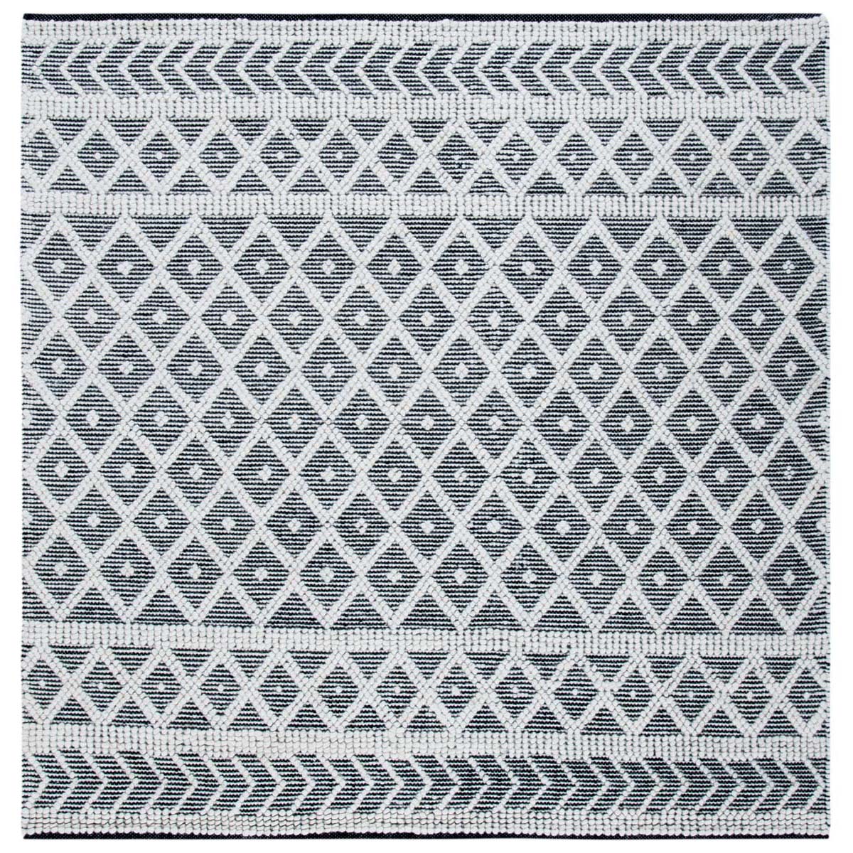 Safavieh Natura 482 Rug, NAT482 - IVORY / BLACK