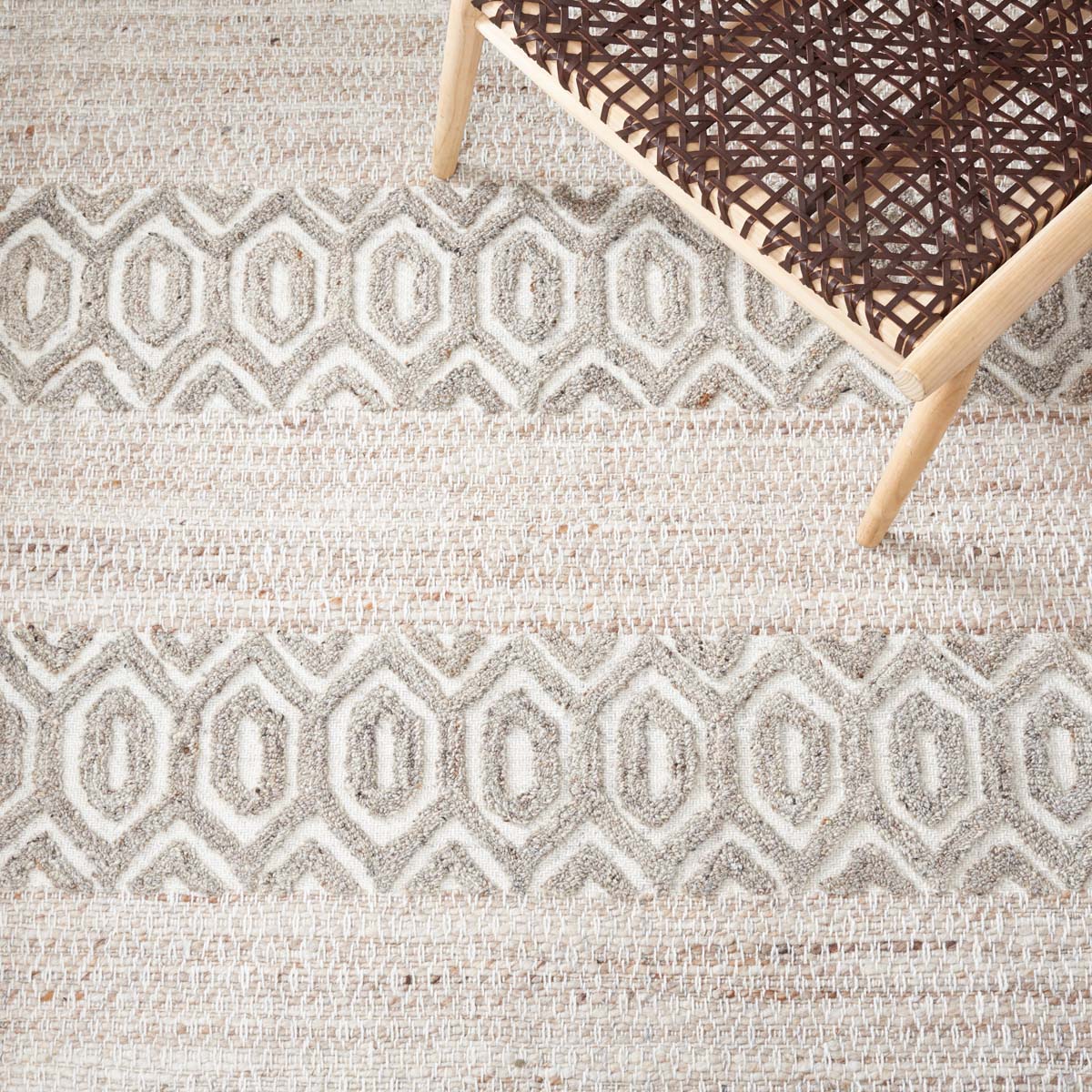 Safavieh Natura 610 Rug, NAT610 - BEIGE / IVORY