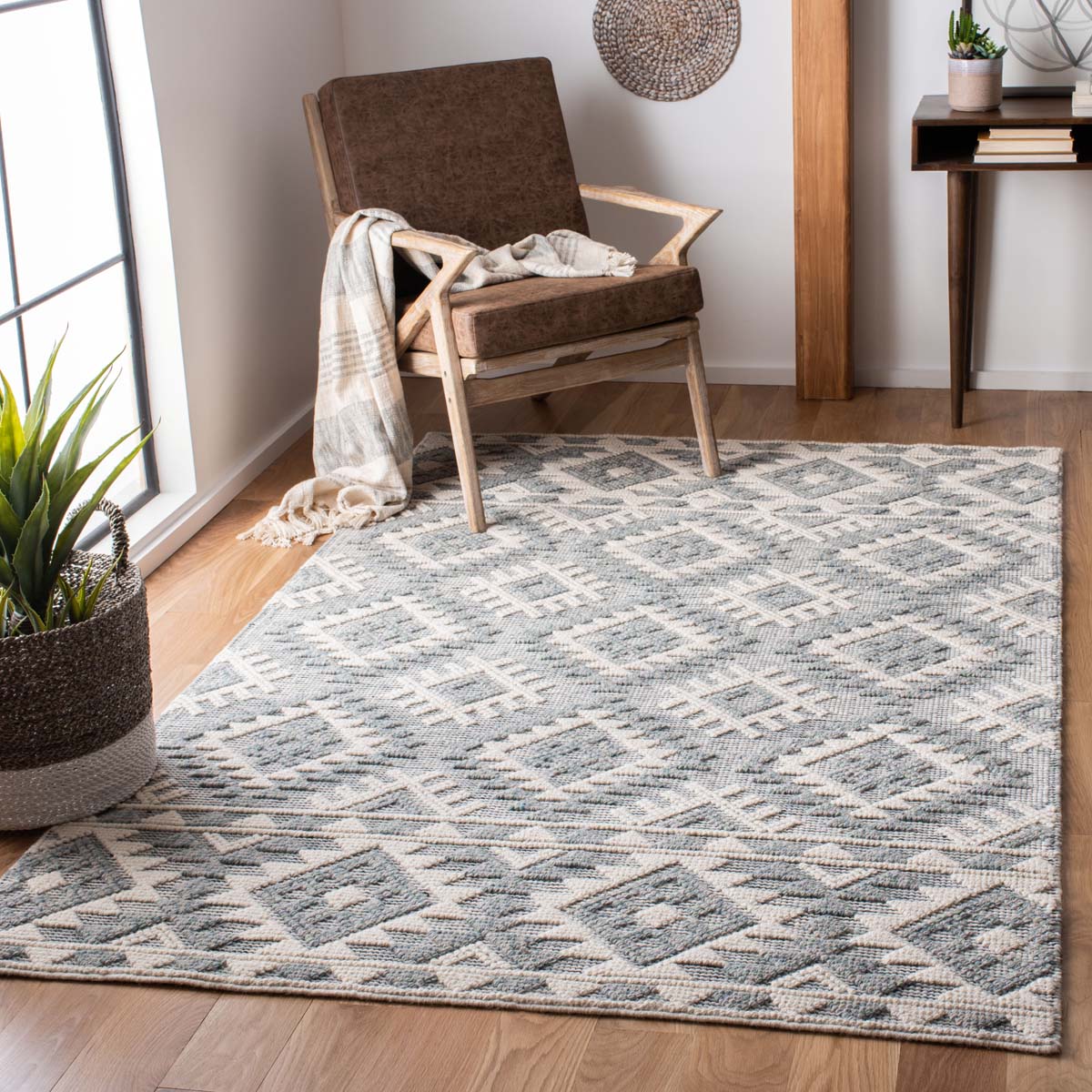 Safavieh Natura 629 Rug, NAT629 - CREAM / AQUA