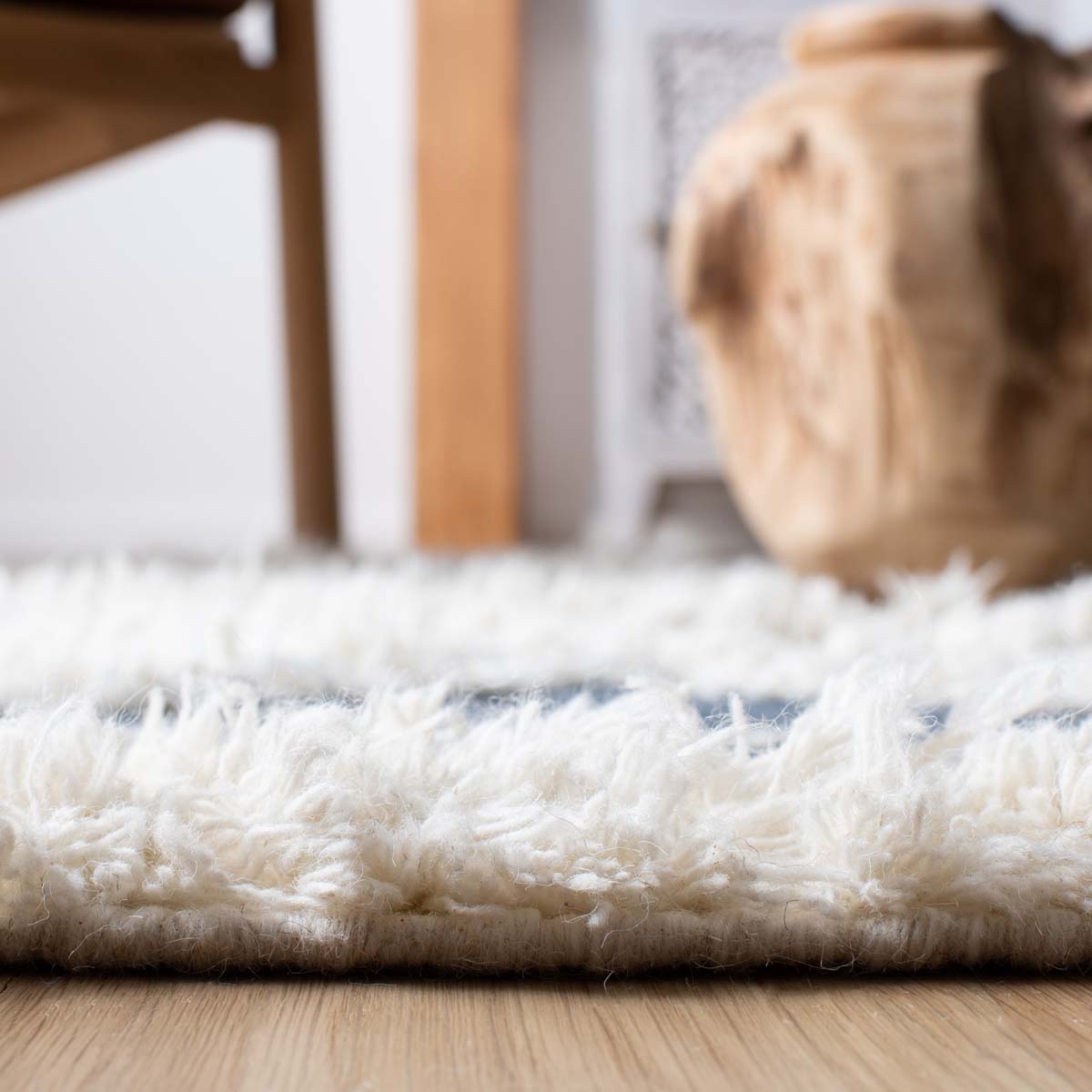 Safavieh Natura 679 Rug, NAT679 - IVORY / BLUE