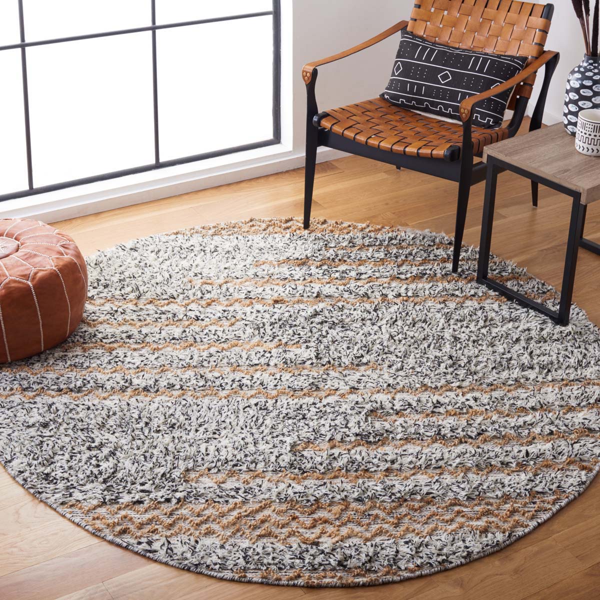 Safavieh Natura 720 Rug, NAT720 - IVORY / BLACK