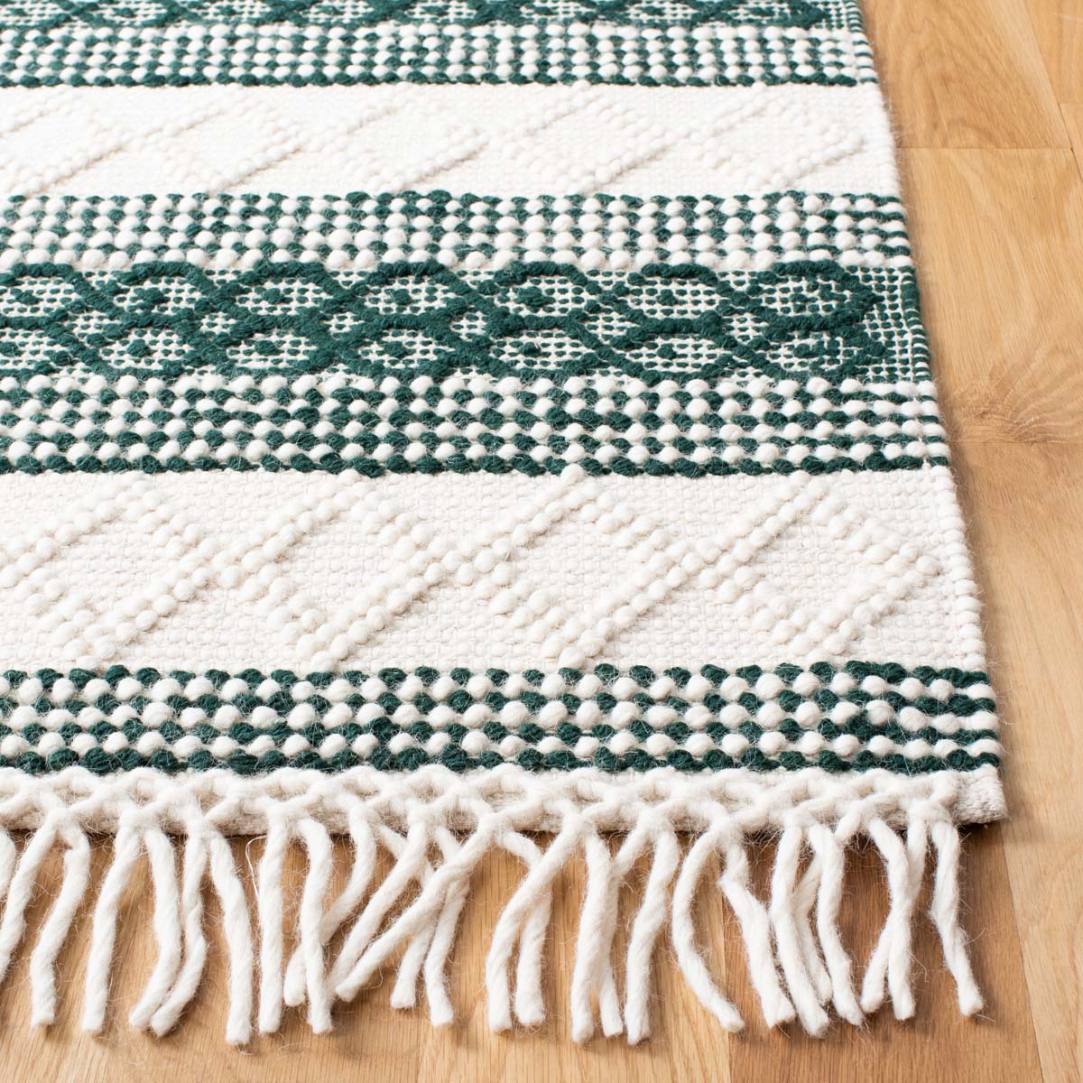 Safavieh Natura 859 Rug, NAT859 - IVORY / GREEN