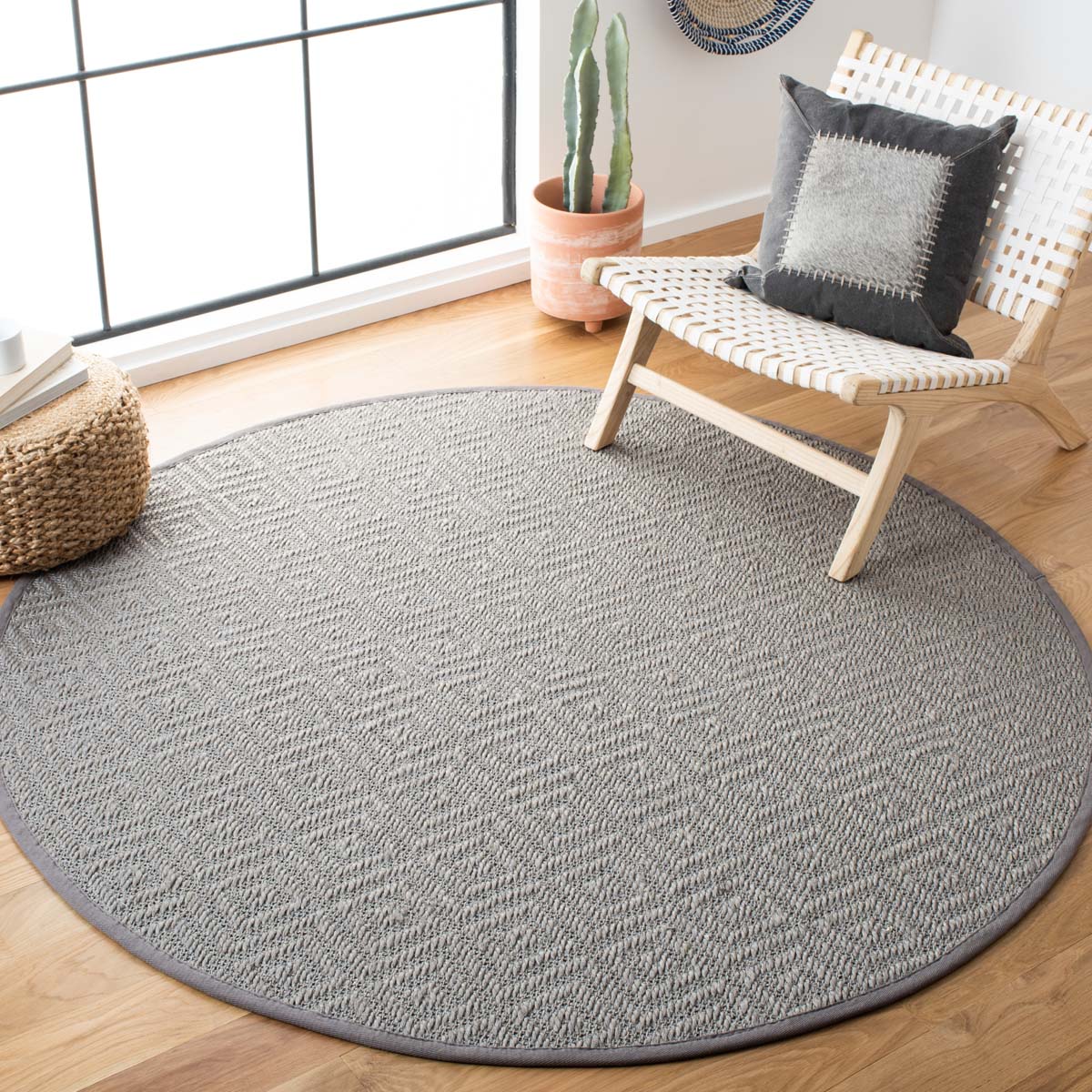 Safavieh Natural Fiber 54B Rug, NF154B - Light Grey / Grey